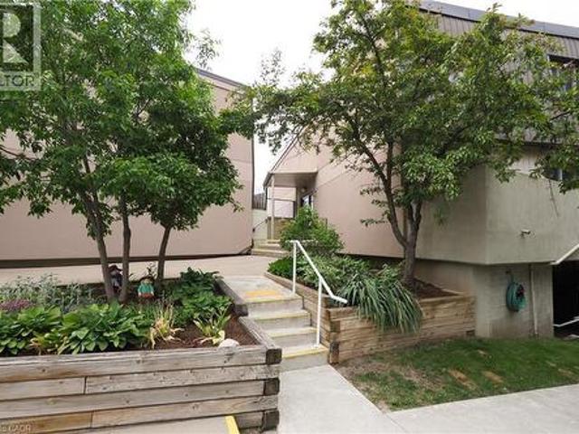 40 Tannery Street E Unit# 265, Cambridge, ON, N3C 2B9 townhouse for sale | Listing ID 40864 | Royal LePage