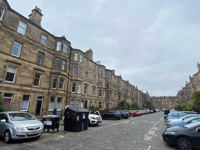 40 Thirlestane Road, City of Edinburgh, EH9 1AL, United Kingdom | 3 bed apartment for rent #136165283 | Rentberry