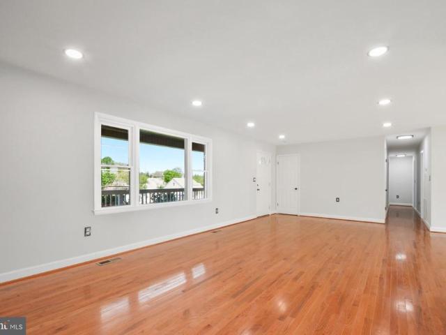 40 Troxell Lane
