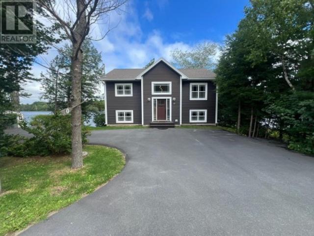 40 Tucker Lake Road, Beaver Bank, NS, B4G 1C3 house for sale | Listing ID 202622 | Royal LePage