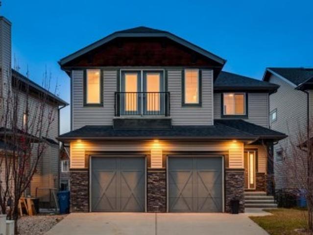 40 Val Gardena Court Sw, Calgary, AB, T3H 0L4 house for sale | Listing ID A2355 | Royal LePage