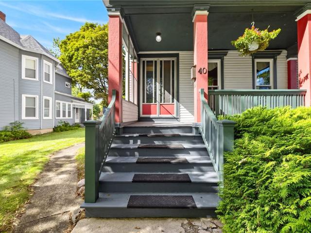 40 W Gibson Street