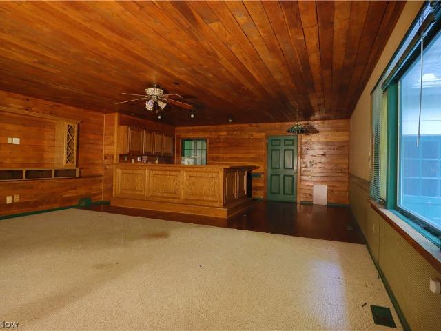 40 Wintergreen Hill Drive