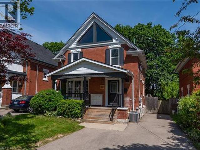 40 Woodland Avenue, Kitchener, ON, N2M 3G7 house for sale | Listing ID 40870 | Royal LePage