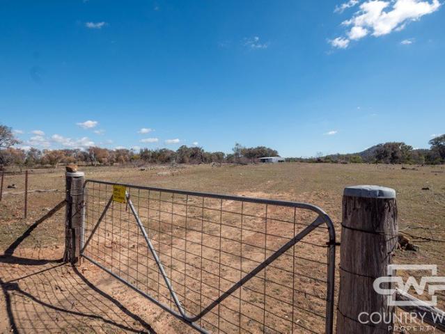 40 Acres with Building Entitlement