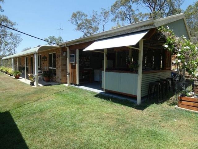40 ACRES WITH EXCELLENT INFRASTRUCTURE IDEAL HOBBY FARM