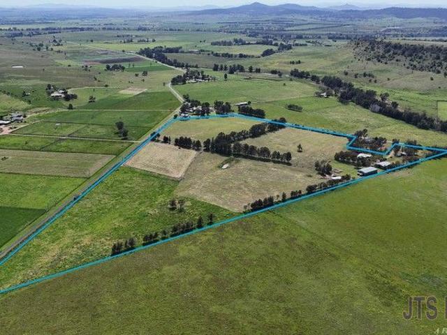 40 Acres of Fertile Creek Flats