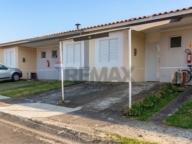 40 Área Útil Casa Alugar, 2 Dormitórios localizado em Guarujá, Lages, Santa Catarina, 88521001 | Brasil