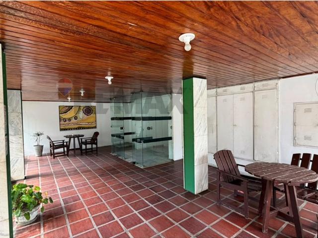 40 Área Útil Apartamento Alugar, 1 Dormitórios localizado em Rua Pará, 549, Pituba, Salvador, Bahia, 41830070 | Brasil