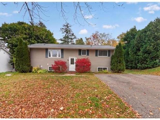40 Ayres St, Fredericton, NB, E3B 5K7 house for sale | Listing ID NB149690 | Royal LePage