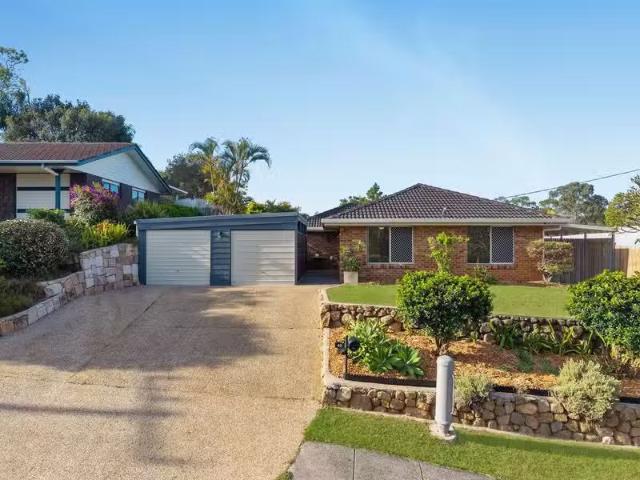 40 Bennetts Road, Everton Hills, QLD 4053 House for Rent