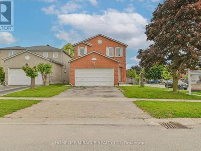 40 Blair Crescent, Barrie, ON, L4M 5Y6 house for sale | Listing ID S12870 | Royal LePage