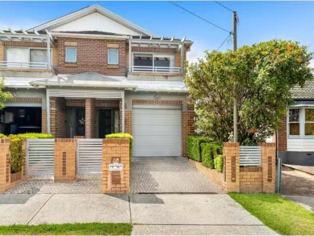 40 Broughton Street, Mortdale Townhouse for rent Listed by St.