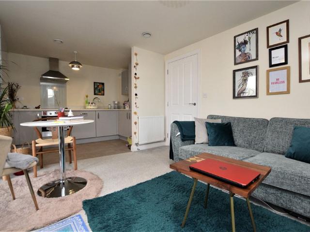 40, Carson Grove, Morley, Leeds, West Yorkshire, LS27 0GE