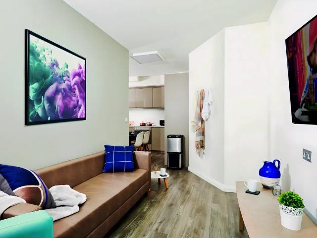 40 Charter Square, Sheffield S1, 3 bed flat to rent, £2,054 pcm | PrimeLocation