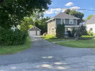 40 Churchill St, Saint Stephen, NB, E3L 2G4 house for sale.