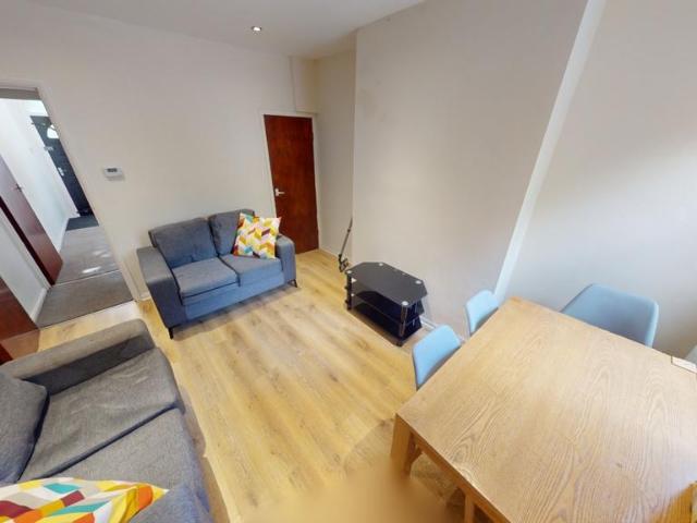 40 Cromwell Street, The Arboretum. 4 bed terraced house to rent £2,583 pcm £596 pw