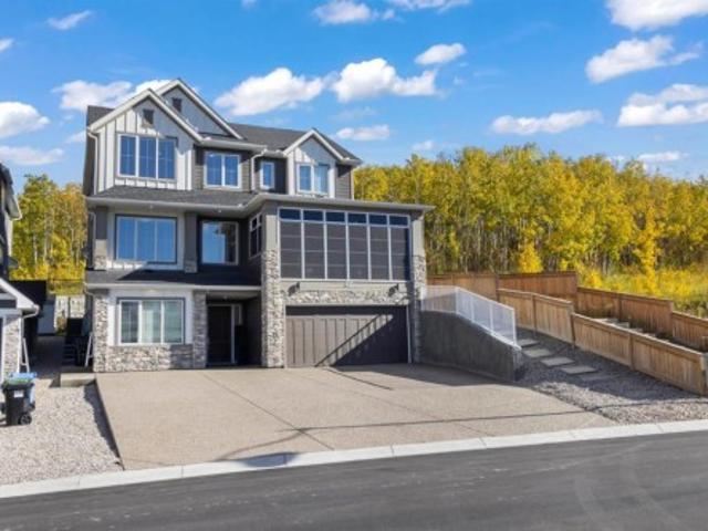 40 Crestridge Heights Sw, Calgary, AB, T3B 6K6 house for sale | Listing ID A2349 | Royal LePage