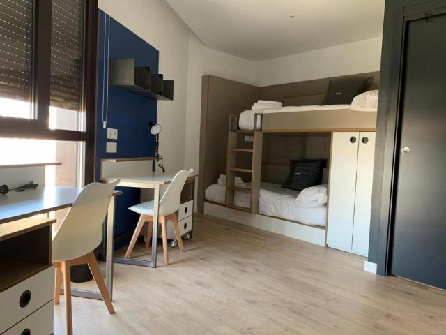 40 Dormitorio Apartamentos Málaga Málaga 104937888