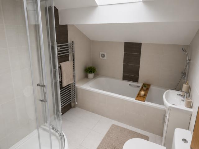 40 Hessle Avenue, Leeds, LS6 1EF