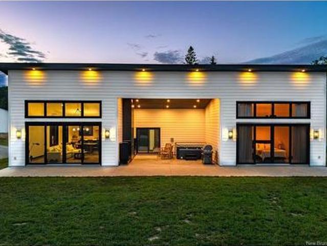 40 Hills Rd, Oak Bay, NB, E3L 4K6 house for sale | Listing ID NB147306 | Royal LePage