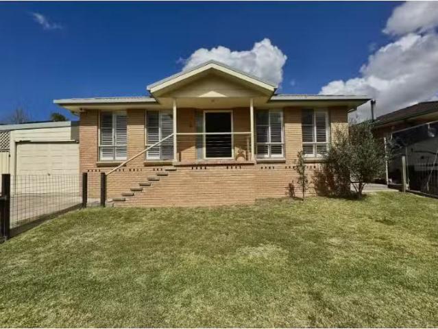 40 Holwell Circuit, Raymond Terrace House for rent Listed by.