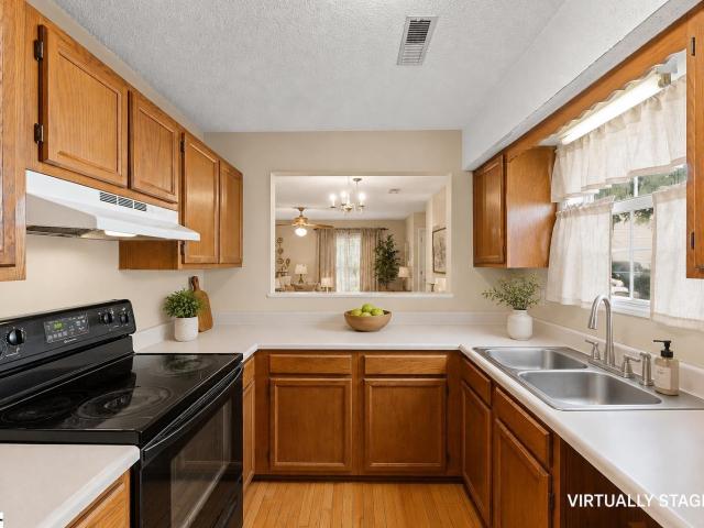 40 Huntsfield Drive # Unit A