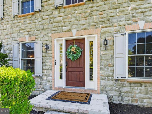 40 Jewel Drive