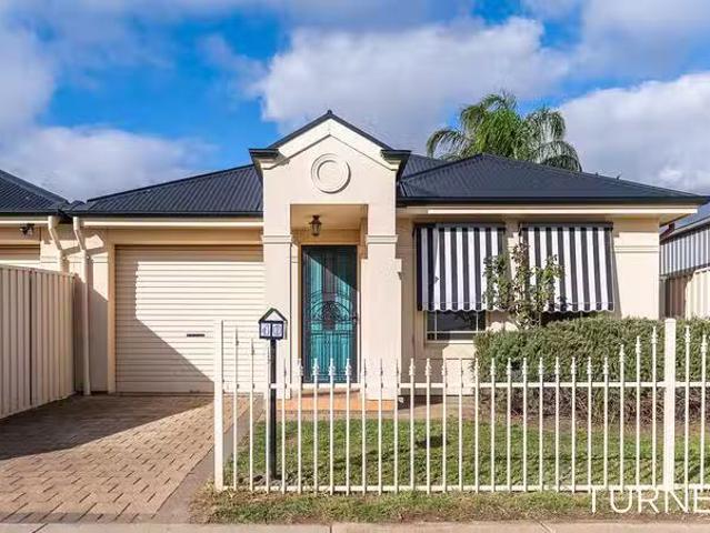40 Kent Avenue, Clearview, SA 5085