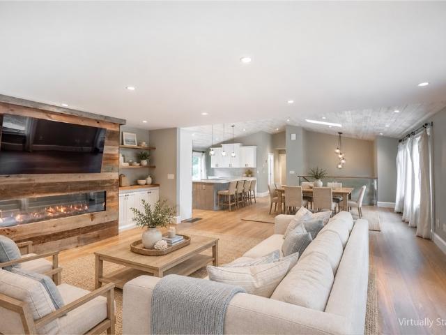 40 Lazywood Lane