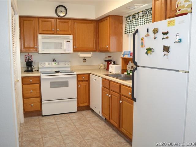40 Lighthouse Road 3 201