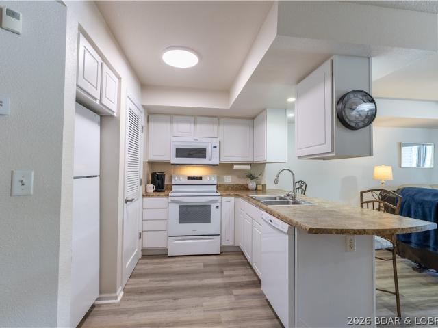 40 Lighthouse Road 5 204