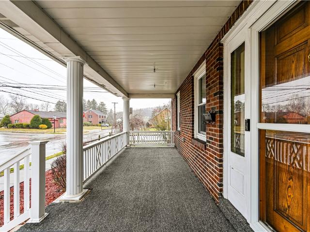 40 Ligonier Street