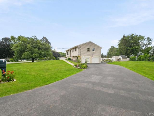 40 Long Meadow Drive