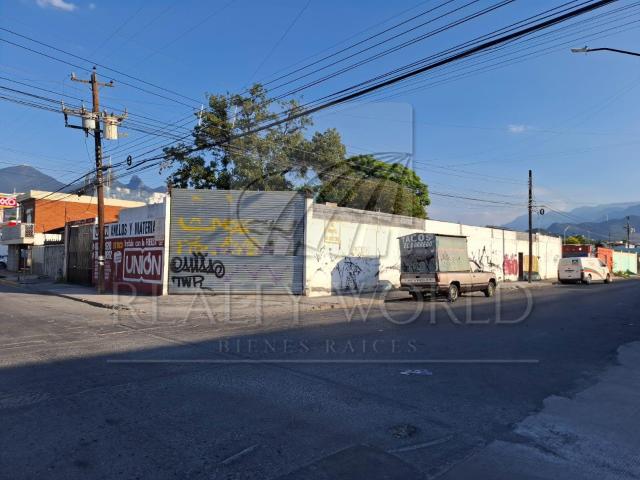 003 00452 LR Local renta zona Centro Monterrey, N.L
