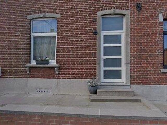 40 m2 apartment for rent in Courcelles