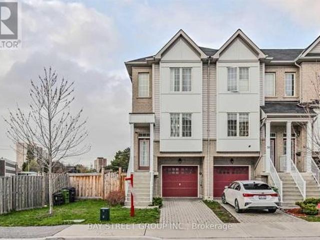 40 Mantello Drive, Toronto, ON, M3J 0H5 house for lease | Listing ID W13672 | Royal LePage