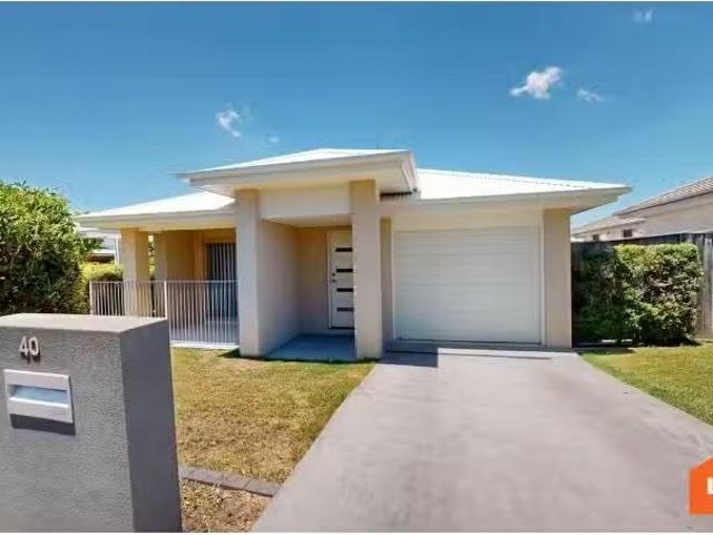 40 Mirug Crescent, Fletcher House for rent Listed by Leah Jay.