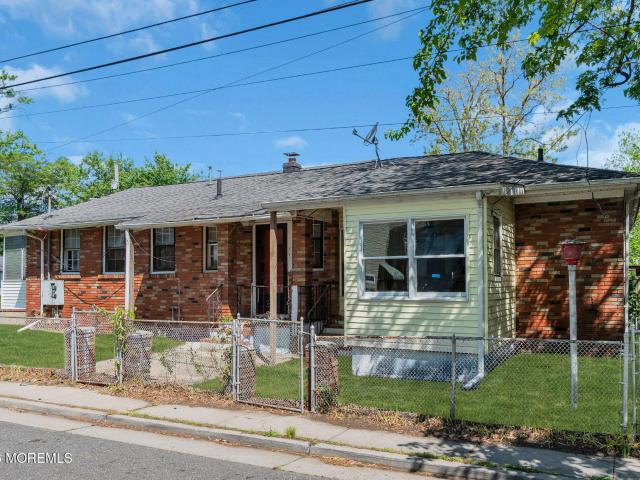 40 N Shore Boulevard
