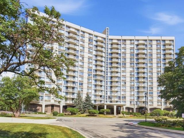 40 N Tower Rd Unit 7E, Oak Brook, IL 60523