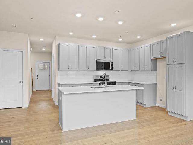 40 N 8th St, Unit HOMESITE B20, Perkasie, PA 18944 | MLS #PABU2115