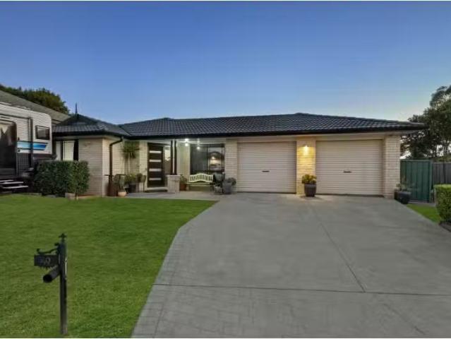 40 Peppercorn Crescent, Fletcher House for rent Listed by Kai.