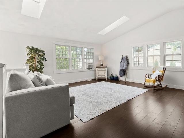 40 Poppy Place