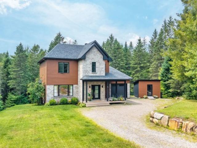 40 Place Des Violettes, Mont Blanc, QC, J0T 2G0 house for sale | Listing ID 28383 | Royal LePage
