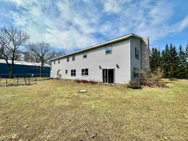 40 Ridge Road