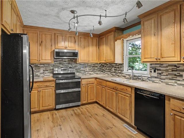 40 Riverview Court SE