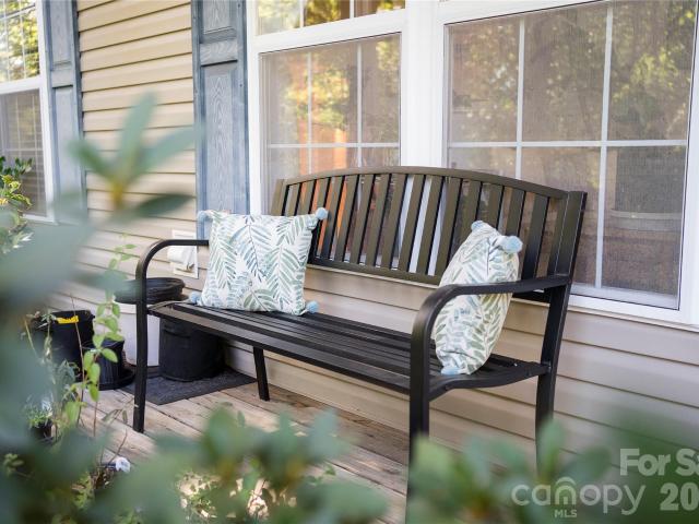 40 Rocking Porch Lane