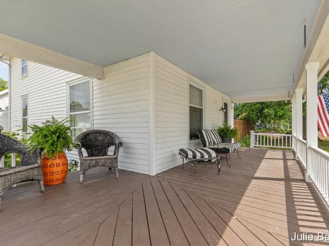 40 S Monroe Street