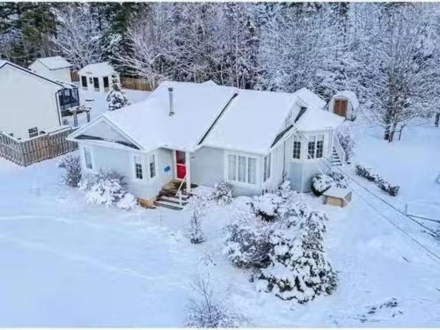 40 Silverwood Dr. Valley, NS, B2N 6Y6 house for sale Listin.