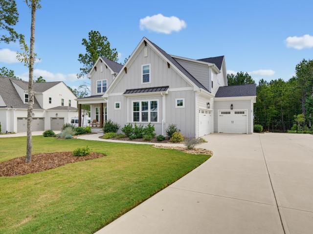 40 Spanish Oak Drive